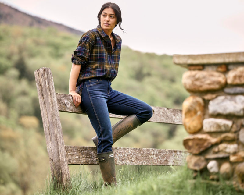 Kut from the Kloth&reg; Diana High-Rise Fab Ab Relaxed Skinny Jeans - INITATIVE image number 6