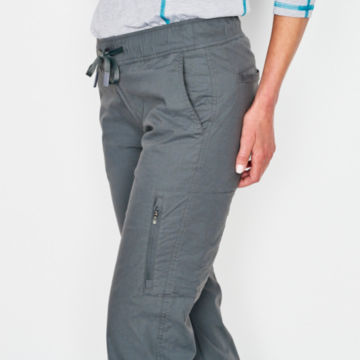 Go-The-Distance Natural Fit Straight-Leg Ankle Pants - image number 3