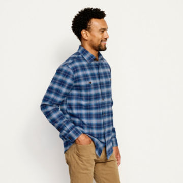 Perfect Flannel Active Long-Sleeved Shirt -  image number 3