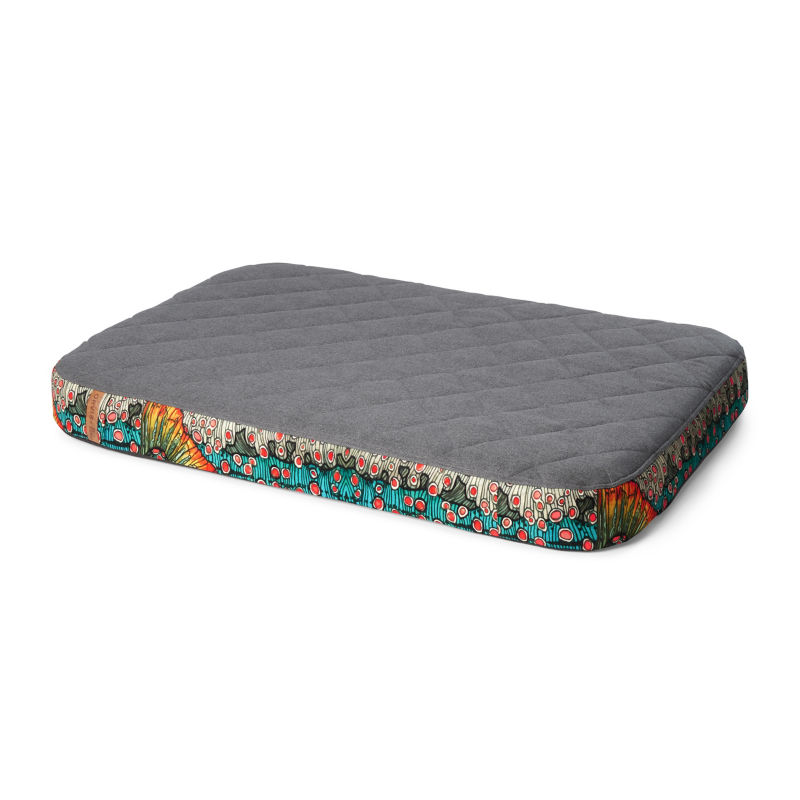 Orvis RecoveryZone&reg; Lounger Dog Bed - DOLLY VEE/SLATE image number 0