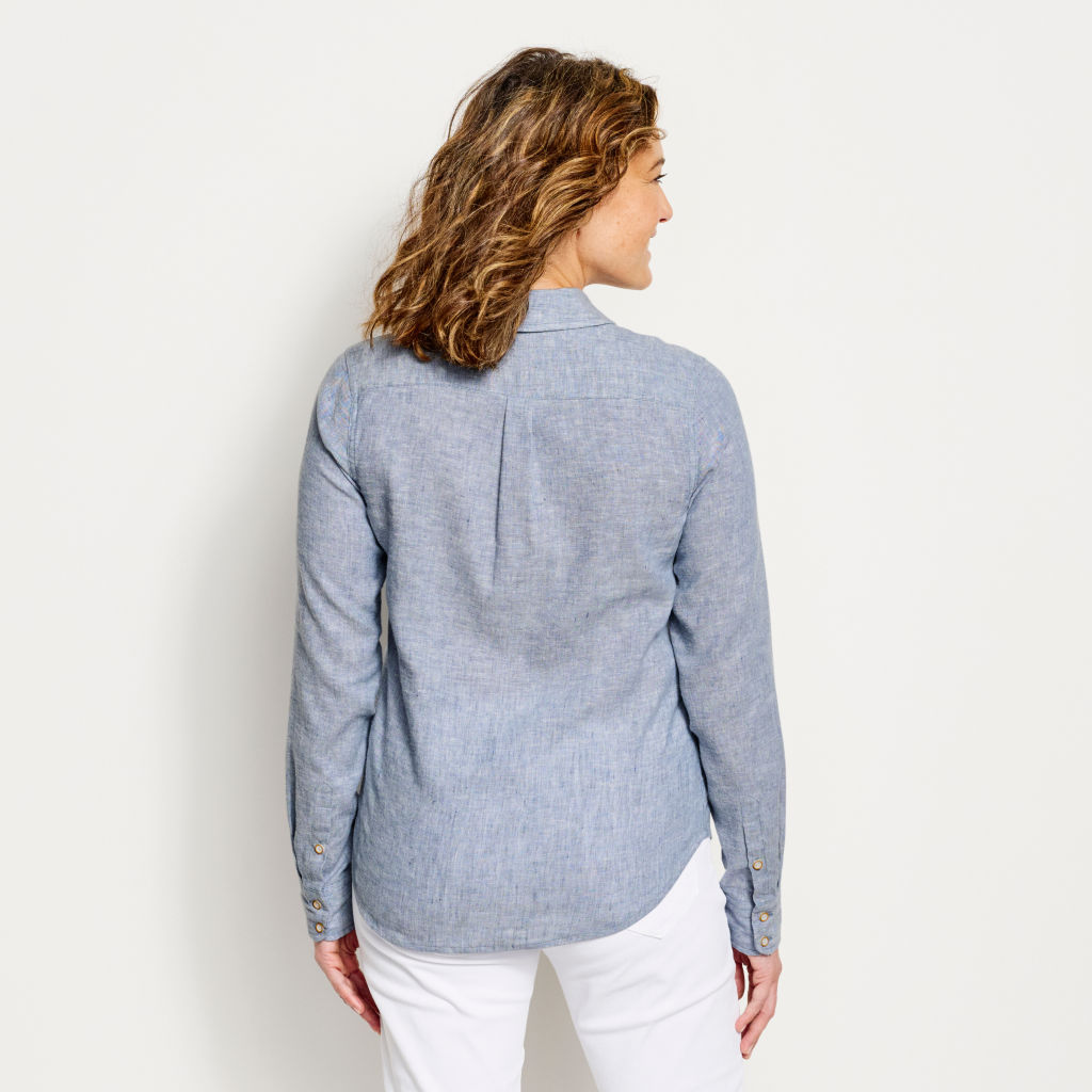 Performance Linen Long-Sleeved Shirt - DUSTY BLUE CHAMBRAY image number 2