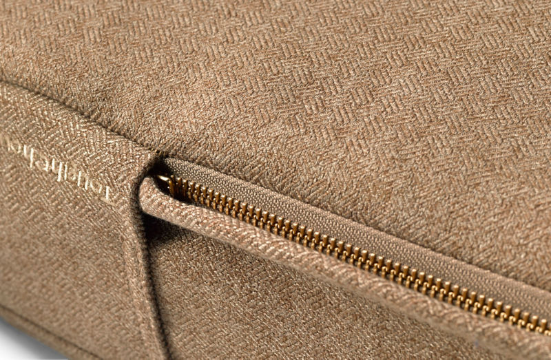 Orvis RecoveryZone&reg; ToughChew&reg; Lounger Dog Bed - BROWN image number 4