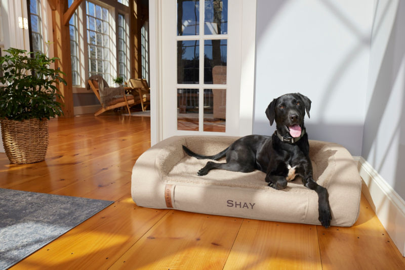 Orvis RecoveryZone&reg; FleeceLock&reg; Couch Dog Bed - KHAKI image number 4