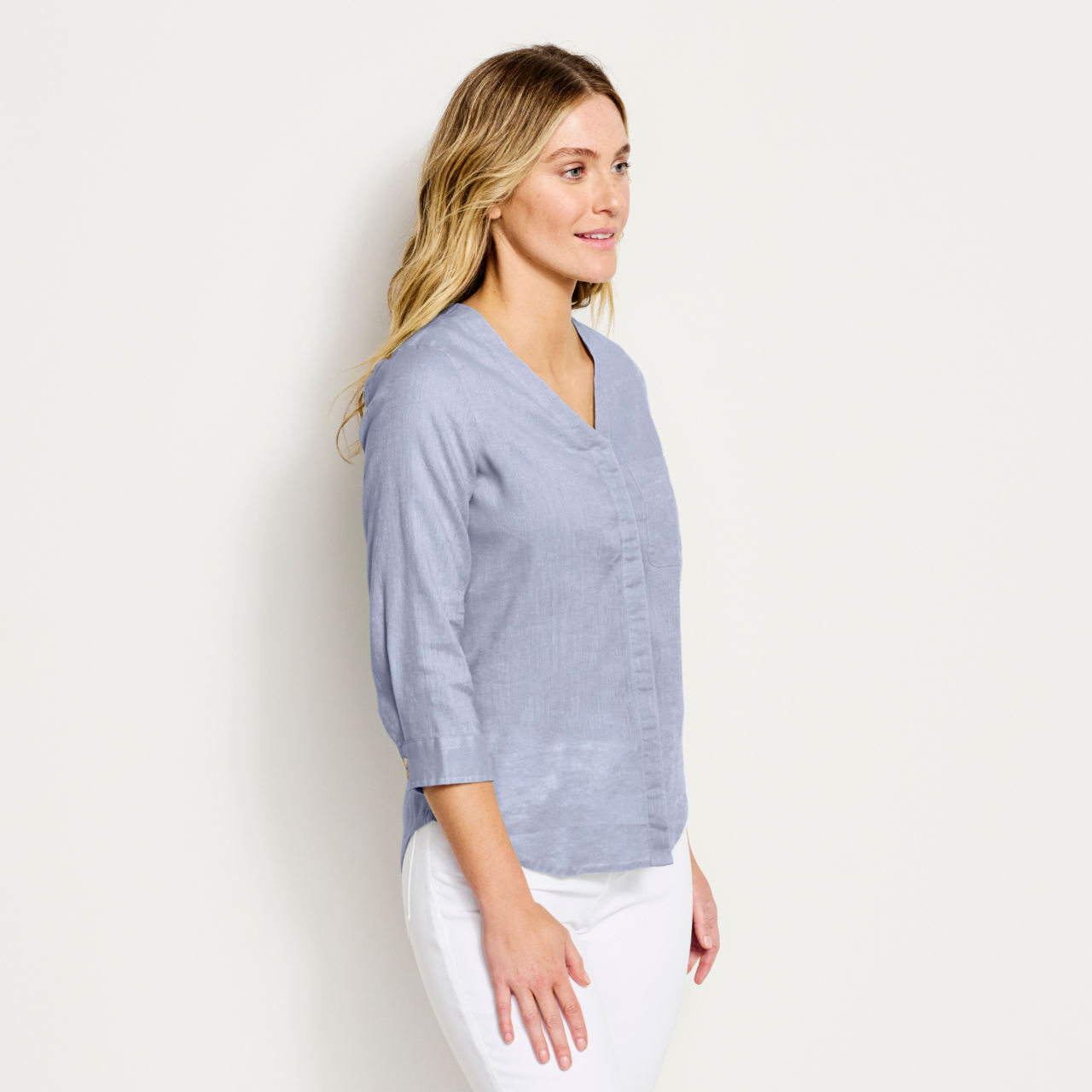 Women’s Performance Linen Three-Quarter-Sleeved Shirt - DUSTY BLUE CHAMBRAY image number 2