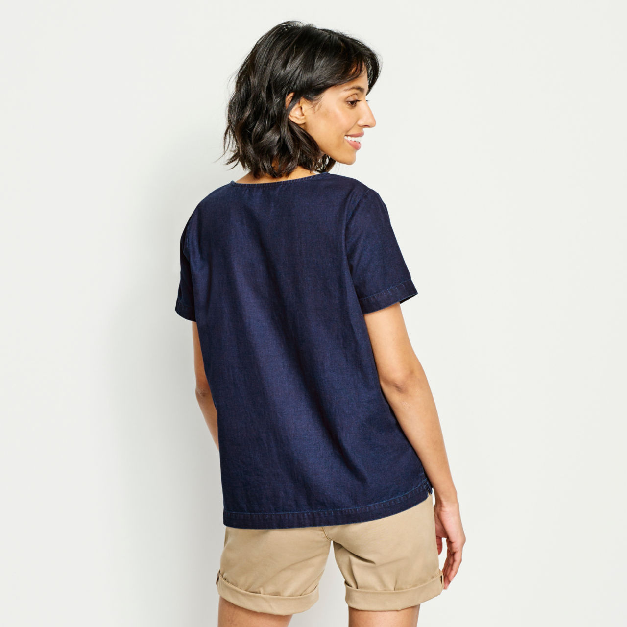 Lightweight Denim Embroidered Short-Sleeved Shirt - INDIGO FLORAL image number 2