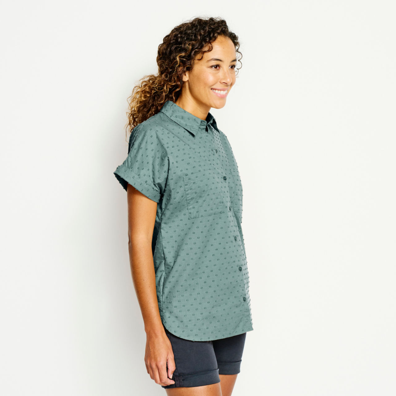 Easy Solid Short-Sleeved Camp Shirt - FOREST image number 1