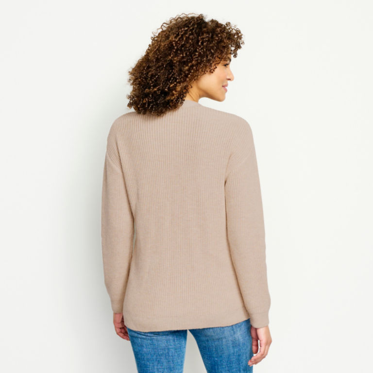 Anywear Relaxed Ribbed Cardigan - FEATHER image number 3