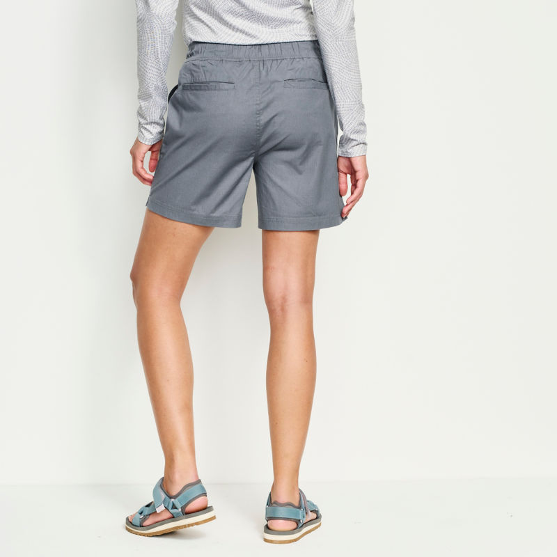 Go-The-Distance Natural Fit 5" Shorts - STORM image number 3