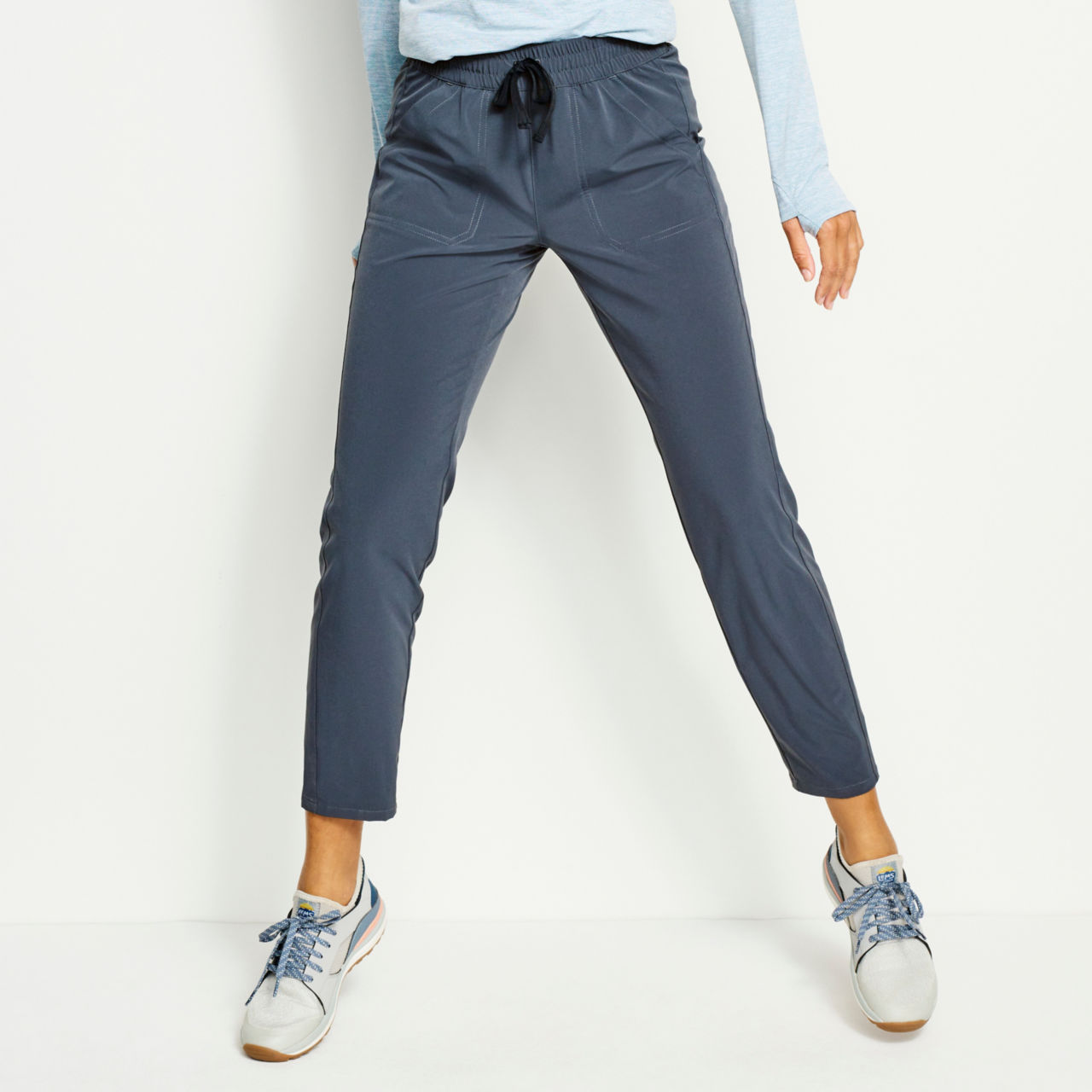 All-Around Relaxed Fit Straight-Leg Ankle Pants - CARBON image number 4