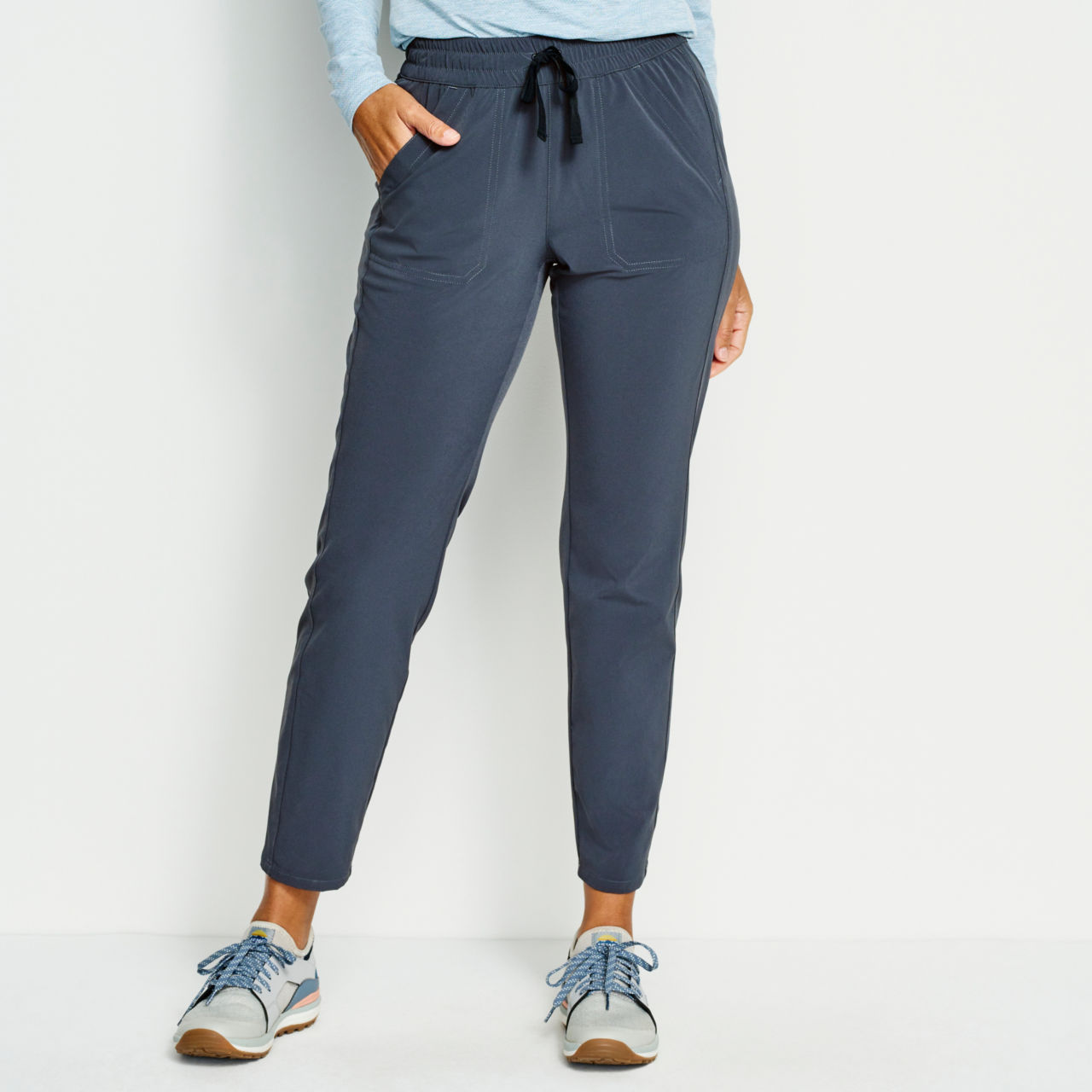 All-Around Relaxed Fit Straight-Leg Ankle Pants - CARBON image number 1