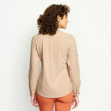 Women's Sun Defense OutSmart® Shirt - image number 2