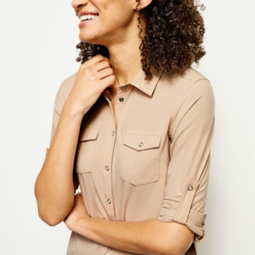 Women's Sun Defense OutSmart® Shirt -  image number 4