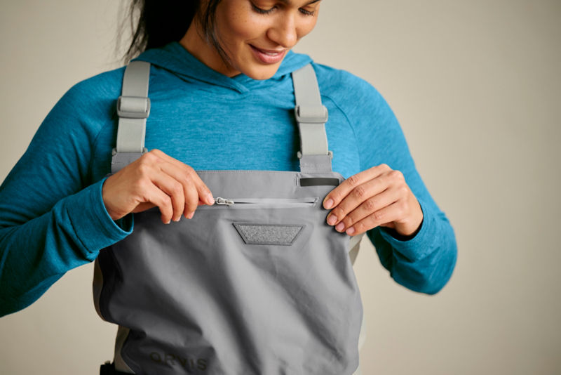 Women&rsquo;s Ultralight Waders - CLOUDBURST image number 1