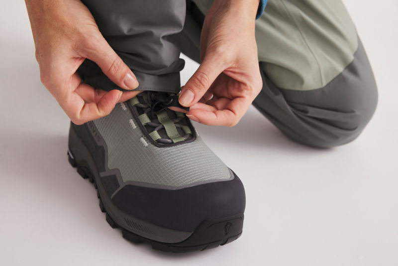 Women&rsquo;s Ultralight Waders - CLOUDBURST image number 3