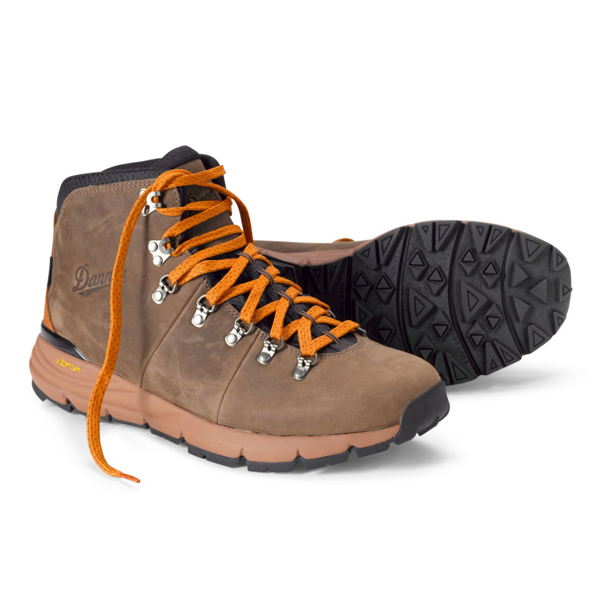 Danner Mountain 600 Boots - CHOCOLATEimage number 0