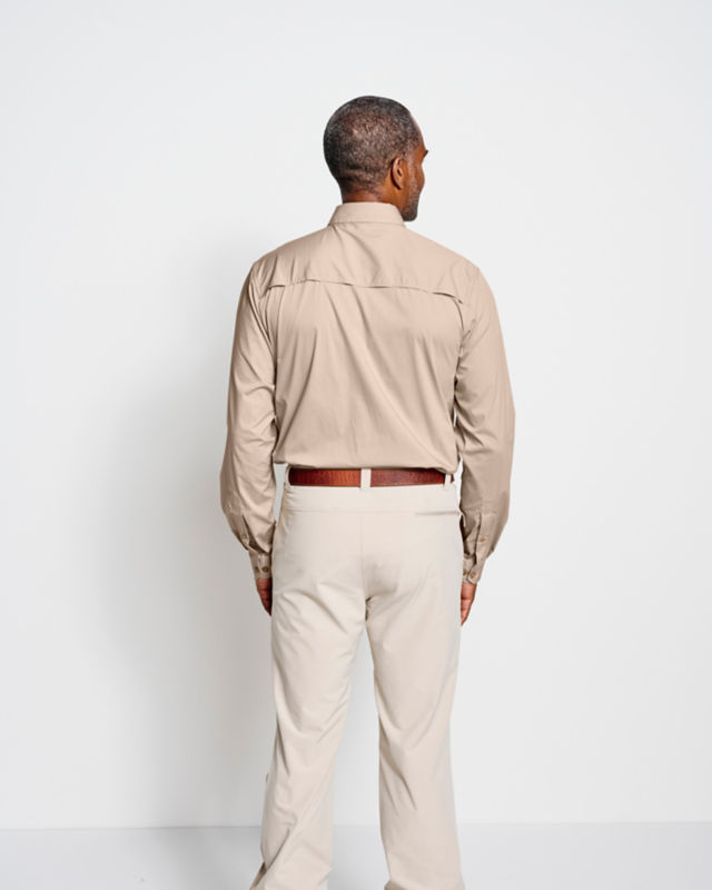 Men&rsquo;s Featherweight Long-Sleeved Shooting Shirt - BLAZE/DUSTY OLIVE image number 5