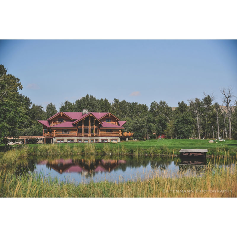 Montana Fly Fishing Lodge - 