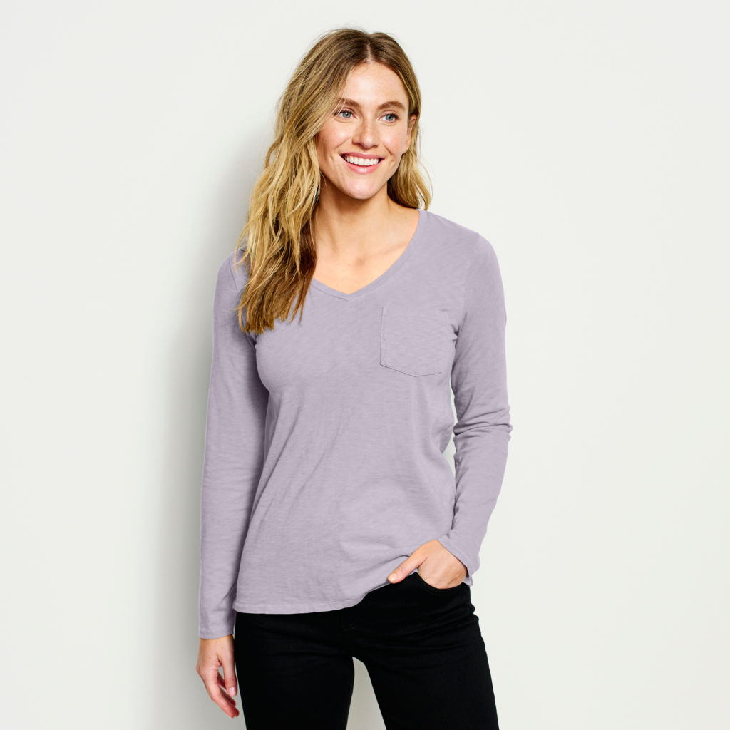 Canyon V-Neck Long-Sleeved Tee - TRUE NAVY image number 1