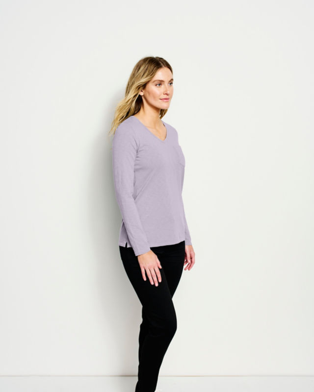 Canyon Long-Sleeve V-Neck Tee - TRUE NAVY image number 2