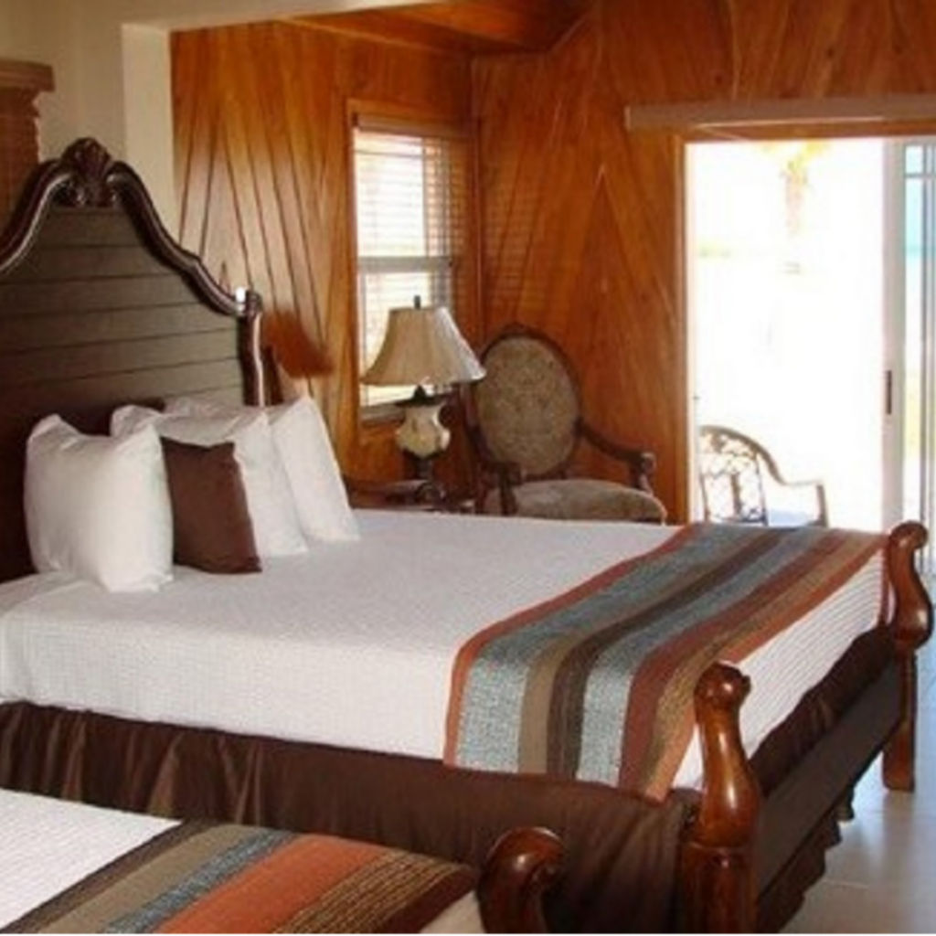 Swain’s Cay Lodge -  image number 2