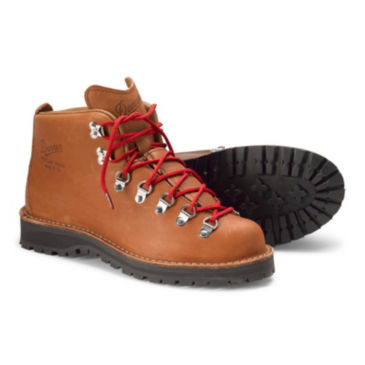 Danner Mountain Light Boots - BROWN