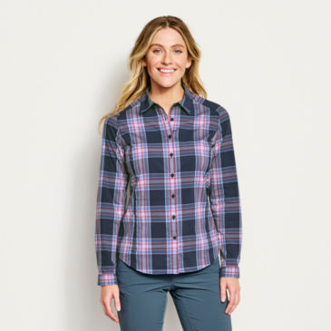 Women's River Guide Long-Sleeved Shirt