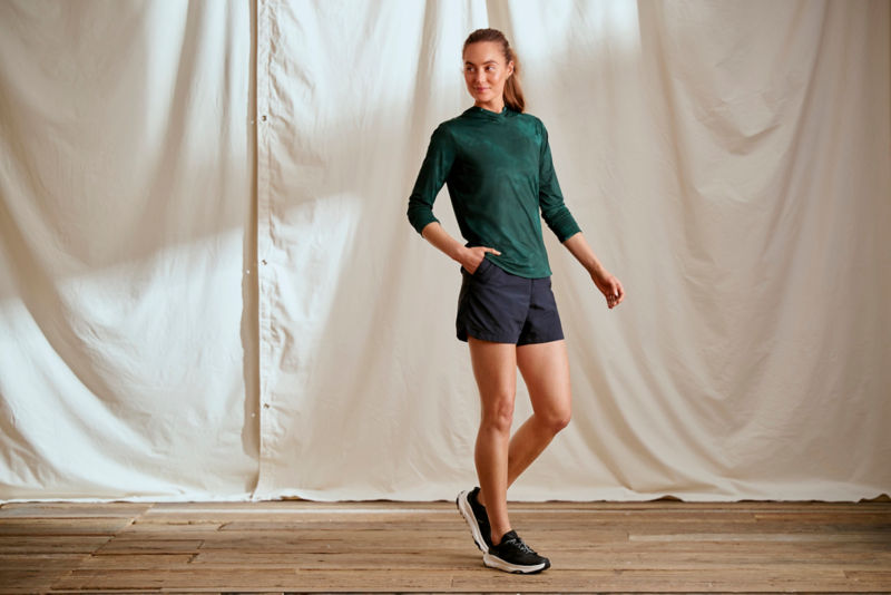 Women&rsquo;s Ultralight 5" Shorts - MINERAL BLUE image number 3