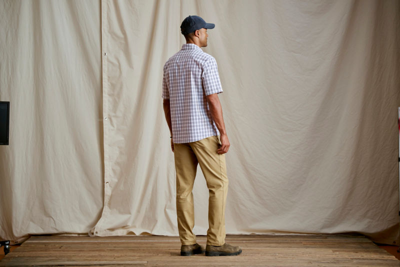 River Guide Short-Sleeve Shirt 2.0 - TRUE NAVY PLAID image number 3