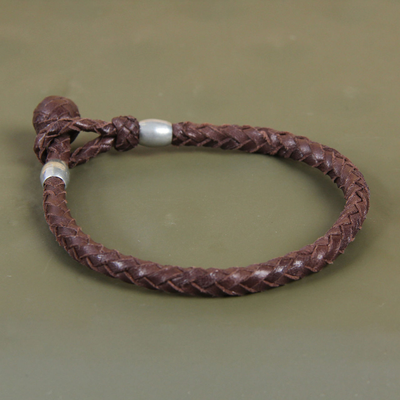 Braided Leather Bracelet - BROWN image number 0