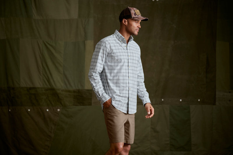 Men's Montana Morning&reg; EZ-Waist Stretch 9" Shorts - SHIITAKE image number 4