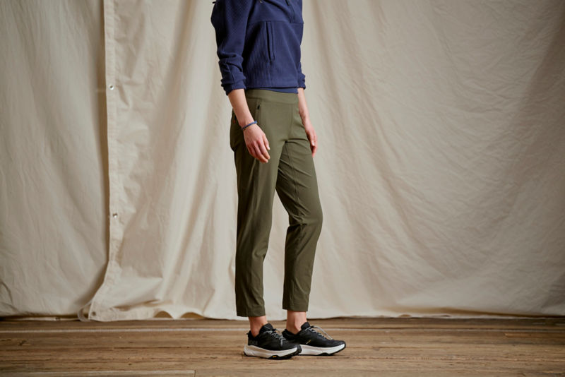 Wonder Ripstop Ankle Pants - TARRAGON image number 3