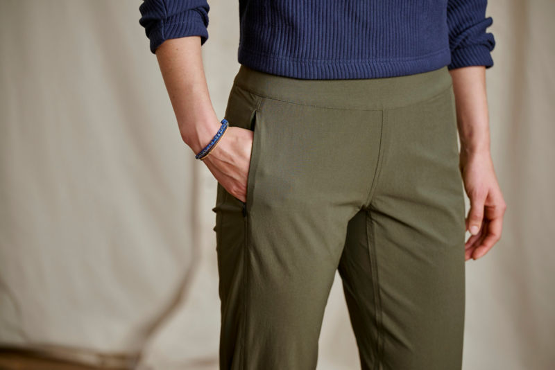 Wonder Ripstop Ankle Pants - TARRAGON image number 1