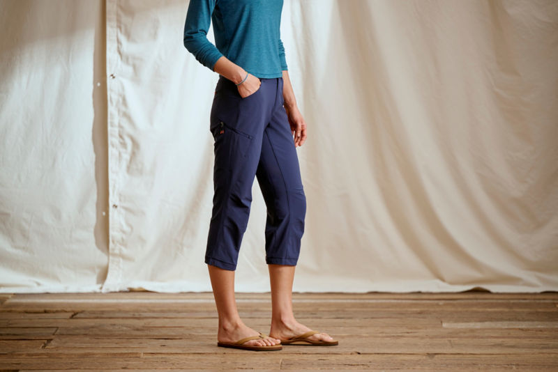 Women's Jackson Quick-Dry Capris - TRUE NAVY image number 2