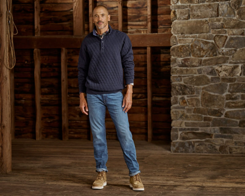 Outdoor Quilted 1/4-Snap Sweatshirt - TRUE NAVY image number 0