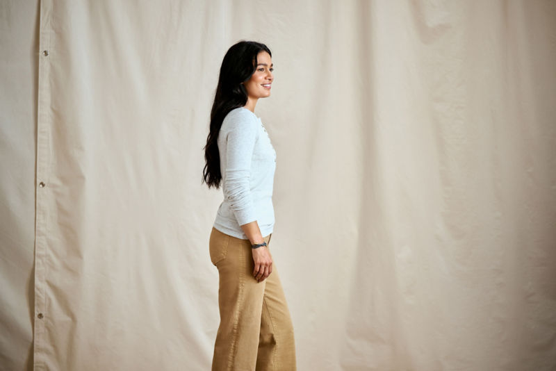 Ribbed Henley Long-Sleeve Tee - LIGHT GREY HEATHER image number 2