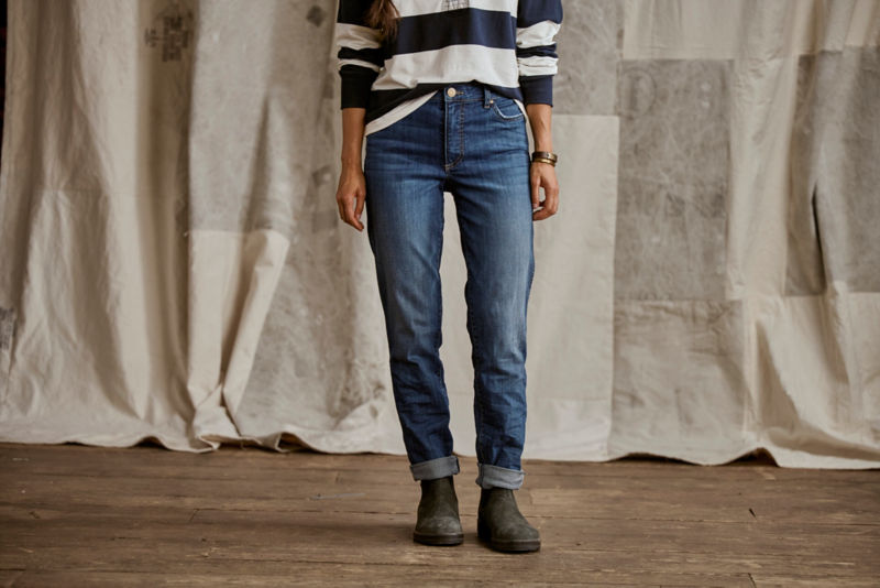 Kut from the Kloth&reg; Catherine High-Rise Fab Ab Boyfriend Jeans - QUALITATIVE image number 1