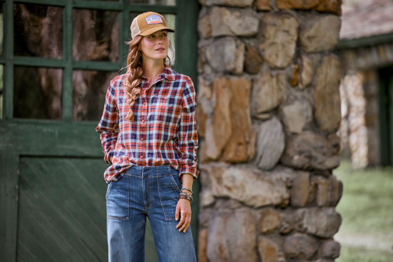 Flannel with jeans and a ballcap
