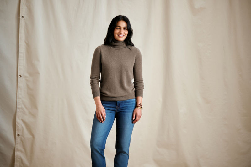 Classic Cashmere Turtleneck - MUSHROOM HEATHER