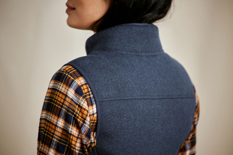 R65&trade; Sweater Fleece Vest - TRUE NAVY image number 2