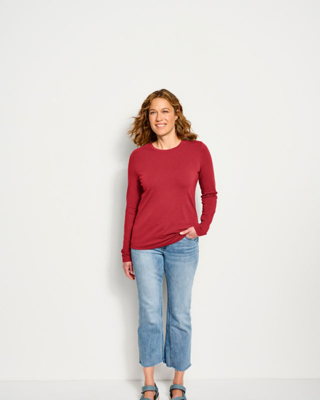 Perfect True Crew Long-Sleeved Tee - CRIMSON