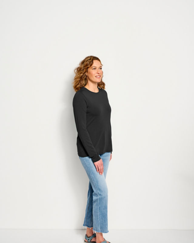 Perfect Long-Sleeve Crew - BLACK image number 2