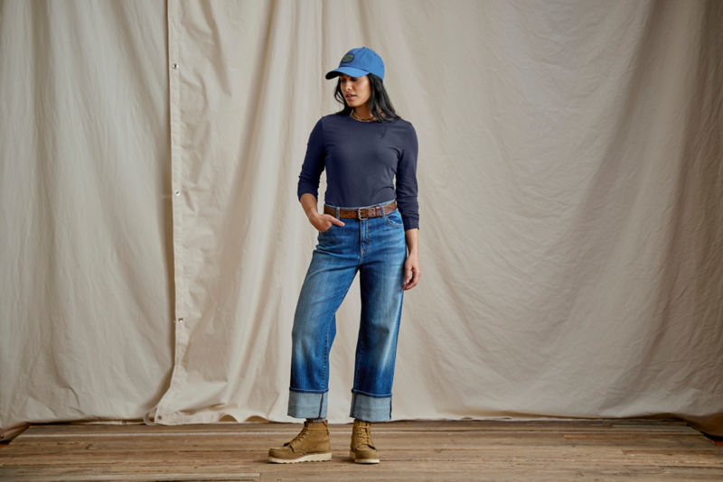 Perfect Long-Sleeve Crew - TRUE NAVY