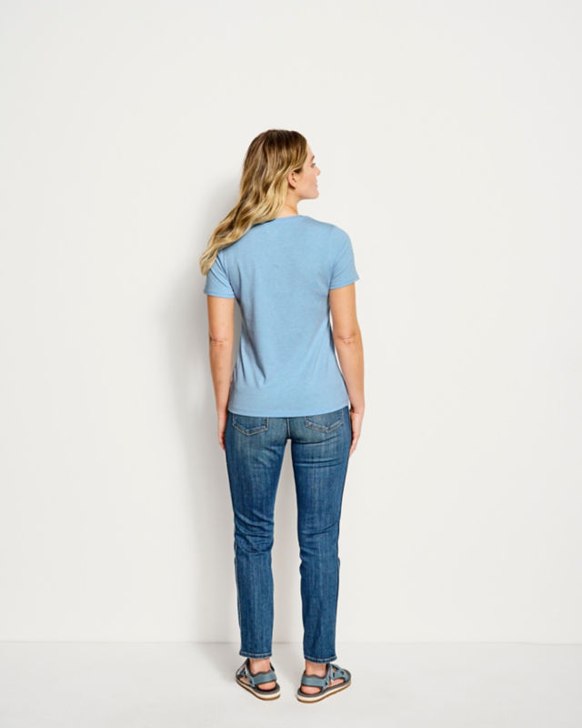 Perfect Short-Sleeve Crewneck Tee - TRUE NAVY image number 4