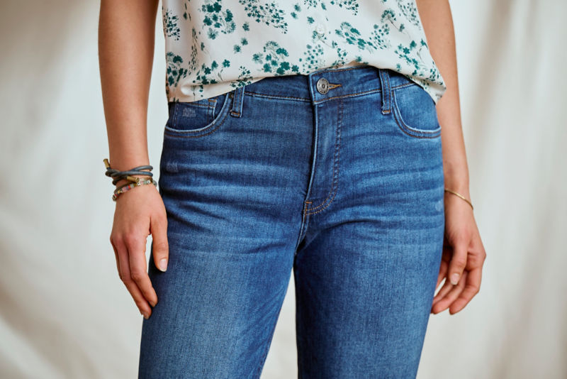 Kut from the Kloth&reg; Kelsey Cropped Flare Jeans - ROYAL image number 1