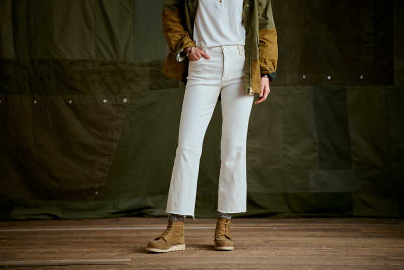 Kut from the Kloth&reg; Kelsey Cropped Flare Jeans - ECRU