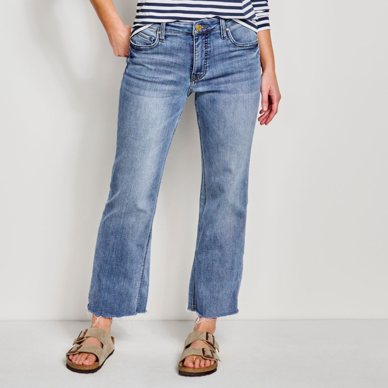 Kut from the Kloth® Kelsey Cropped Flare Jeans - LIGHT INDIGO HIRISE image number 0