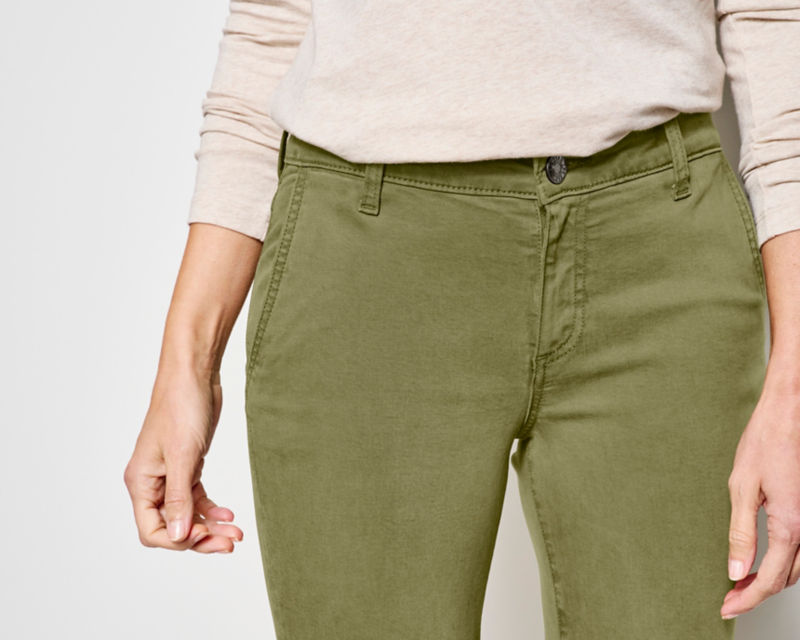 Kut from the Kloth&reg; Stretch Twill Catherine Boyfriend Ankle&mdash;Exclusive - LODEN image number 4