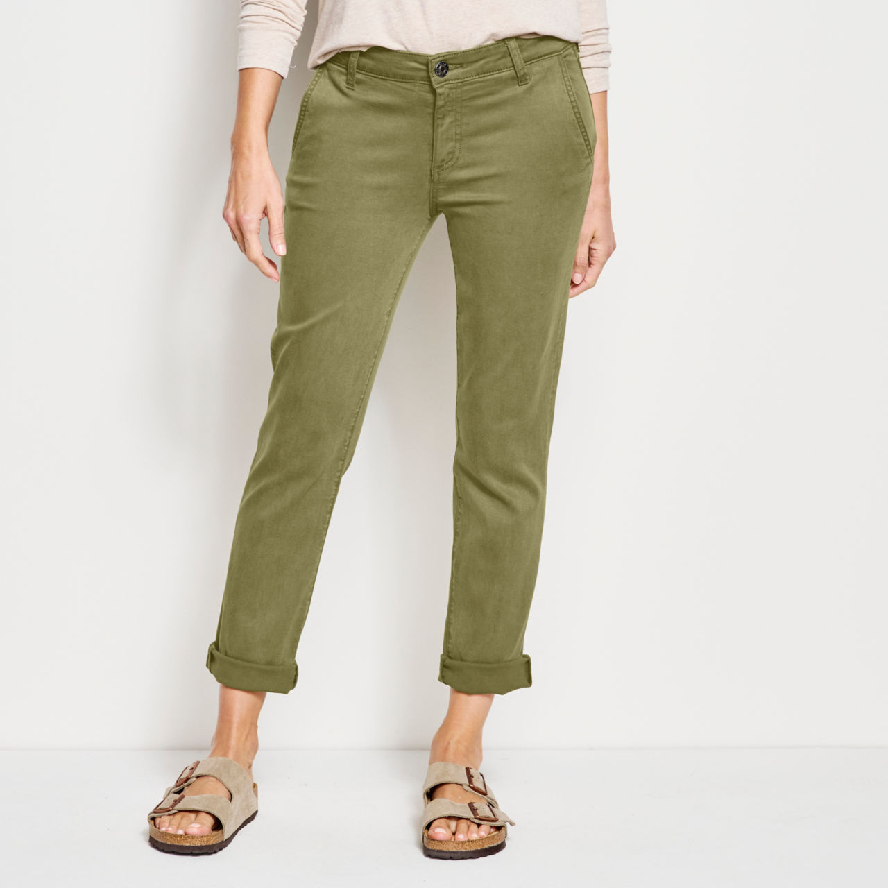 Kut from the Kloth® Stretch Twill Catherine Boyfriend Ankle—Exclusive - LODEN image number 1