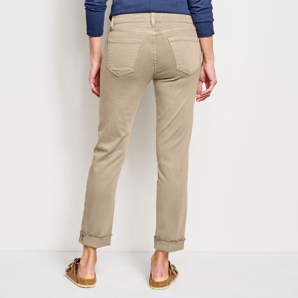 Kut from the Kloth® Stretch Twill Amy Crop - DESERT KHAKI EXCLUSIVE image number 2