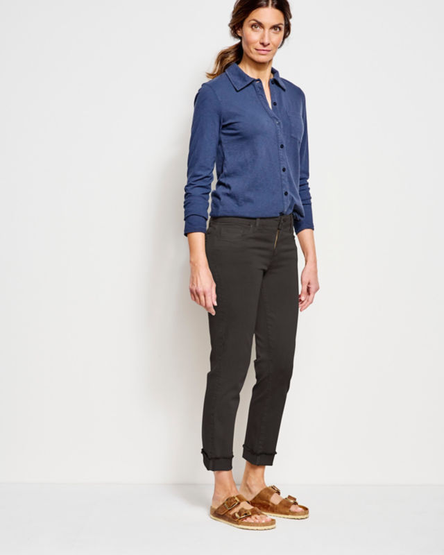 Kut from the Kloth&reg; Amy Stretch Twill Cropped Chinos - BLACK image number 1